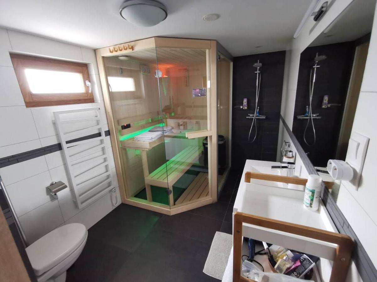 Une Maison A Colombages - Cosy, Lumineuse Et Sauna Kesseldorf 外观 照片